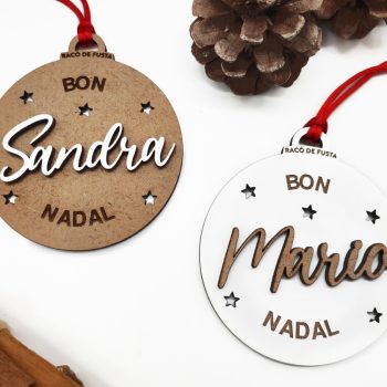 RacoDeFusta_BolaNavidad_EstrellasNombreRelieve_3 Bola Navidad Estrellas Nombre Relieve