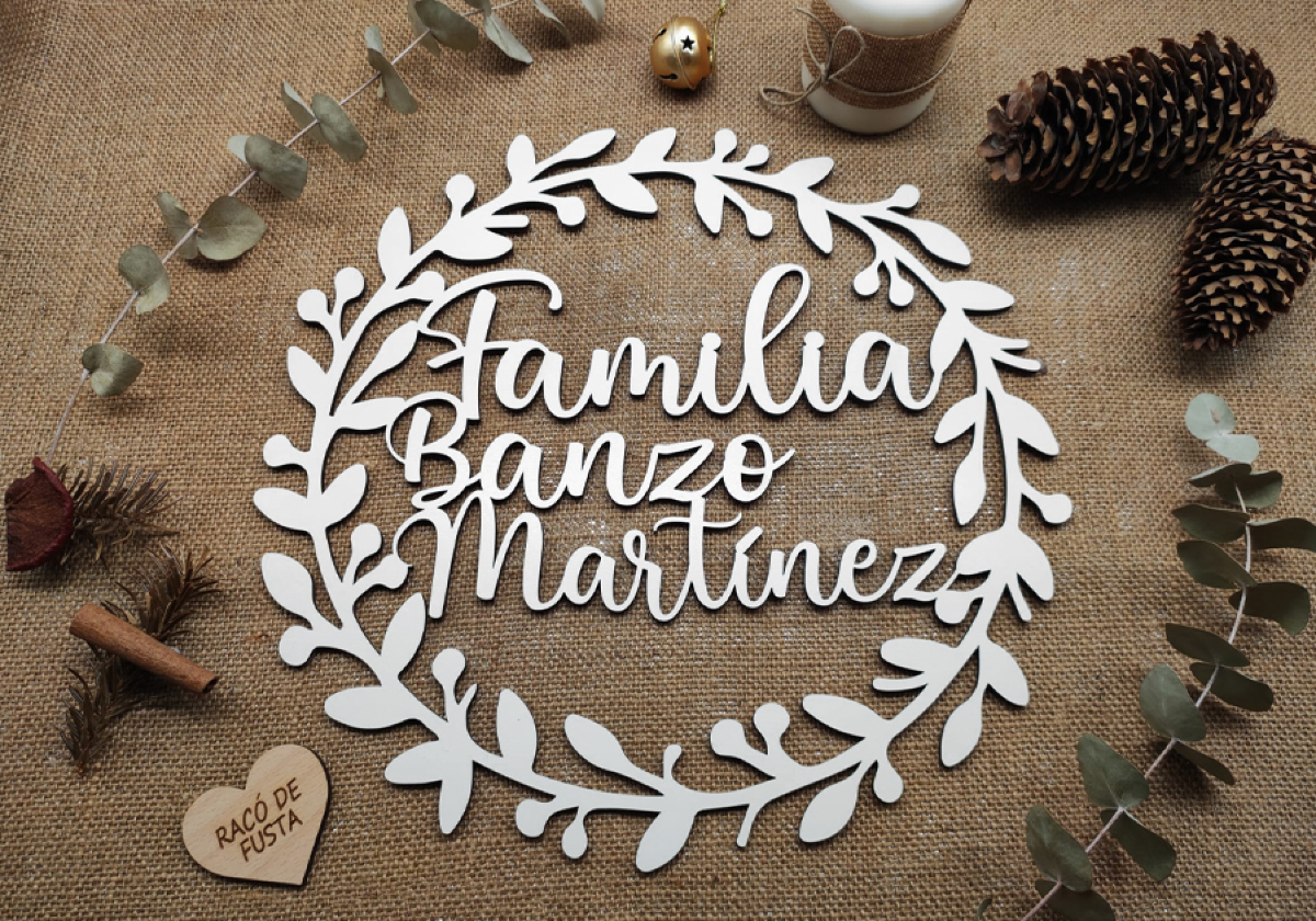RacoDeFusta_CoronaMadera_NavidadPersonalizada Corona Madera Navidad Personalizada