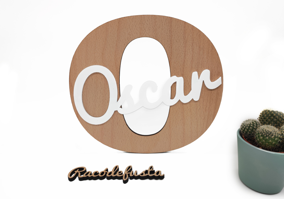 RacoDeFusta_InicialMadera_NombreAcrílico_2