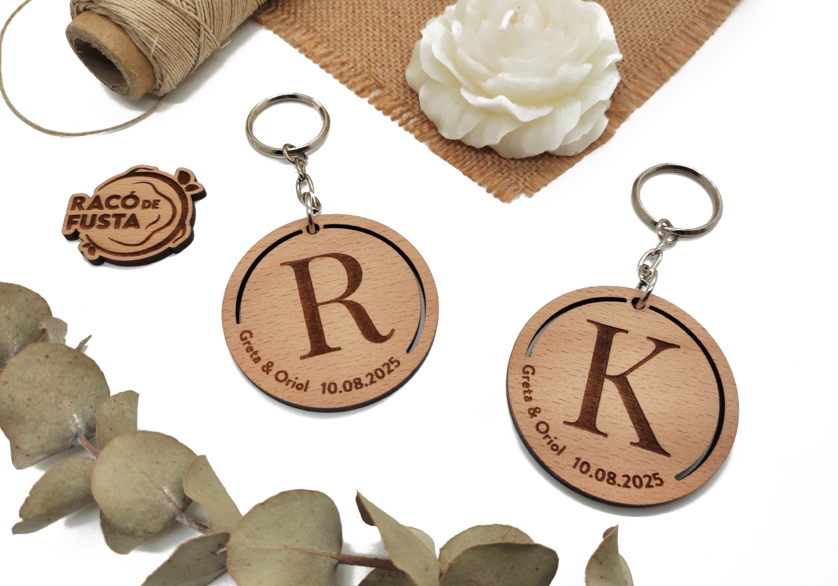 RacoDeFusta_Llavero Madera Circular Inicial