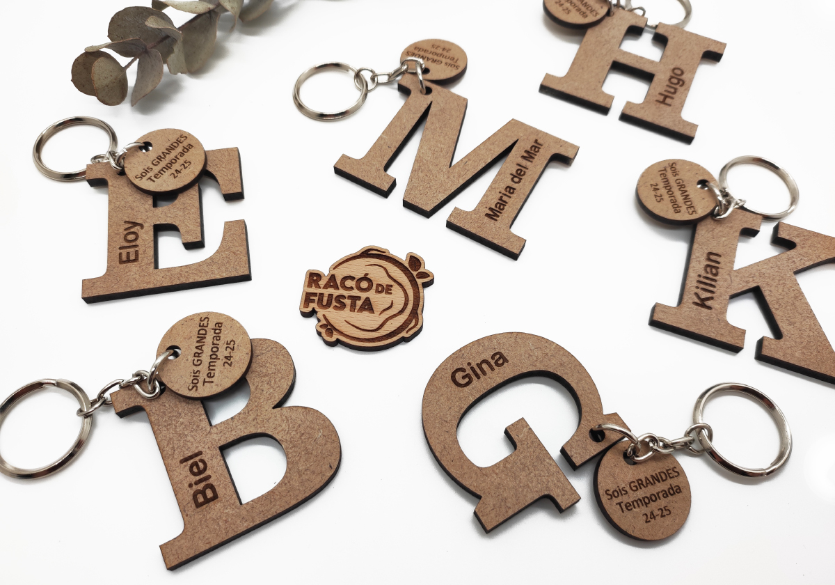 RacoDeFusta_LlaveroMadera_InicialEtiqueta_3