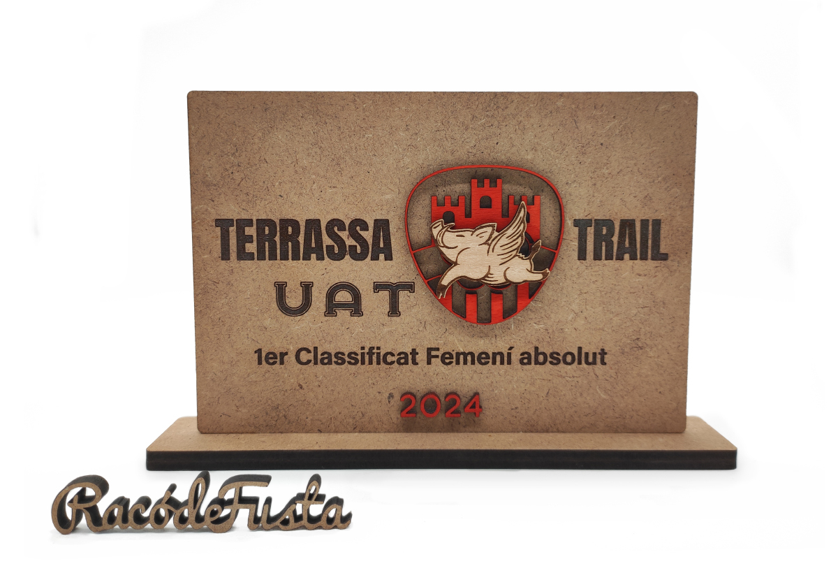 RacoDeFusta_TrofeoMadera_RelieveBase_1