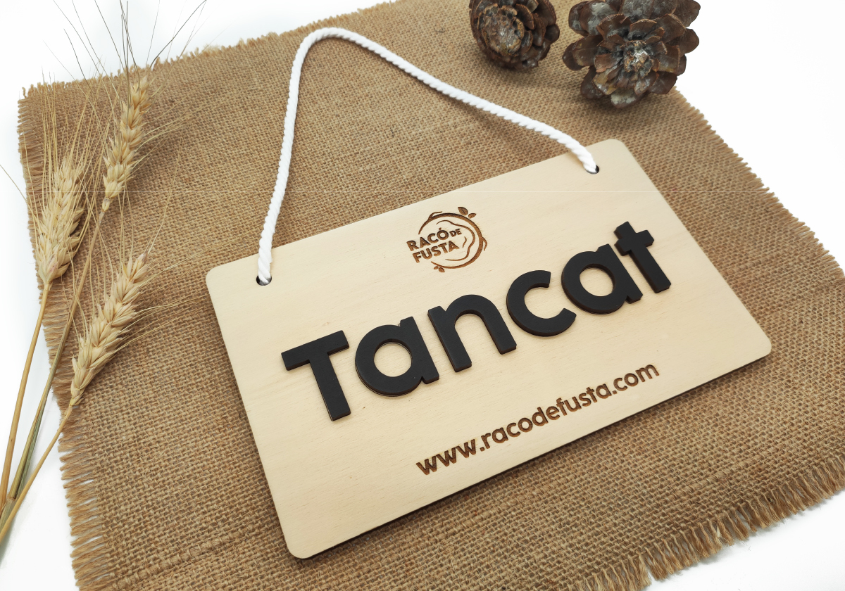 RacoDeFusta_LetreroMadera Tancat- Obert