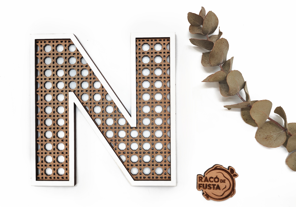 RacoDeFusta_Letras Madera_Ratán Pintadas