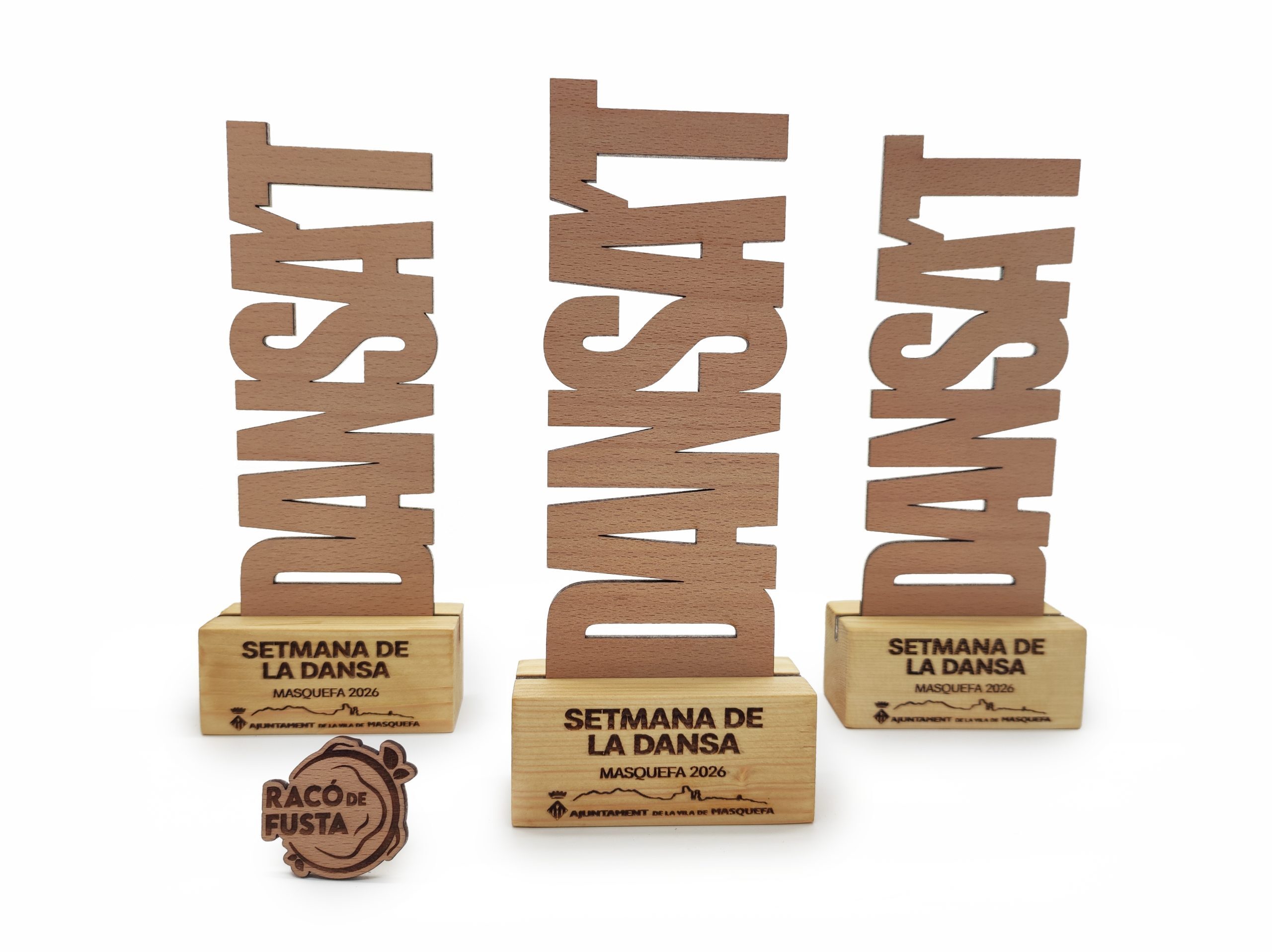 Racó de Fusta Trofeo Madera Vertical _Base Maciza